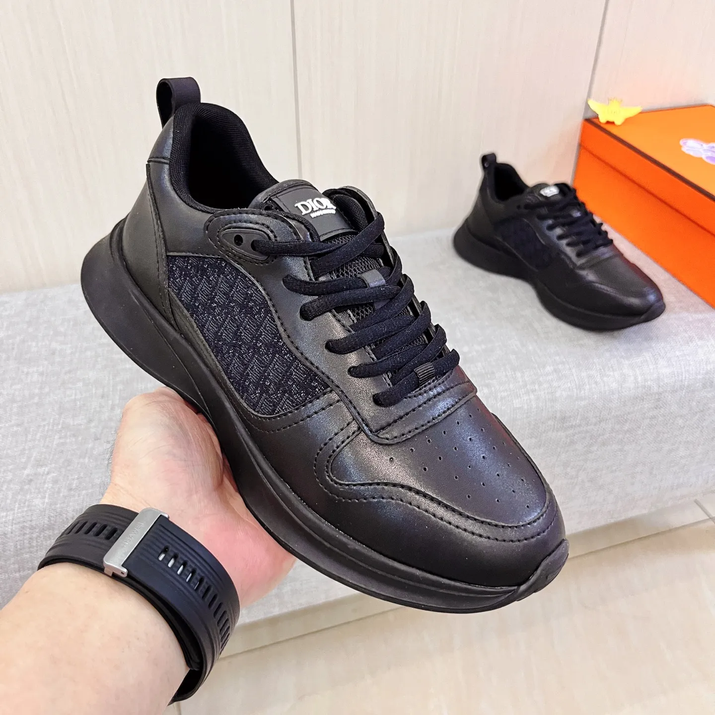 Men's Men's Shoes Men's Shoes 💰 400 Men's Men's Shoes 💰 [ Dior ] 🔥 High-end men's shoes brand official website 1:1 latest masterpiece: the upper is made of Italian imported first-layer cowhide with a comfortable and breathable lining ➕ Original non-slip and wear-resistant outsole 🔥, making walking more convenient and comfortable! An exclusive new model, a stunning work, a beautiful 1:1 replica [color] compared to the official quality! Create a fashionable personality to set off your uniqueness! A must-have for trendy men! Classic🔥Size: 38-44 Color: Multiple colors available🔥.
